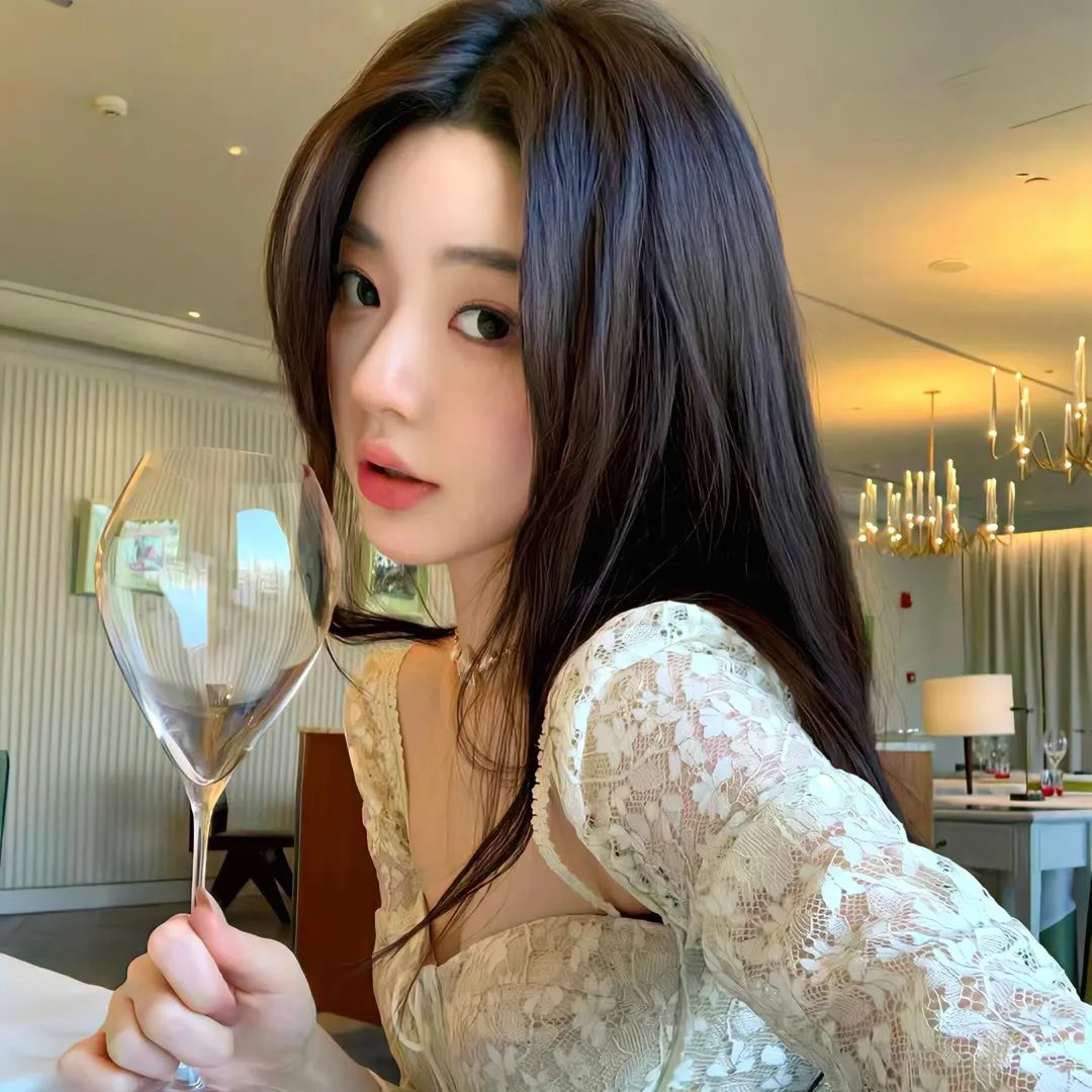 女神蒙上眼
